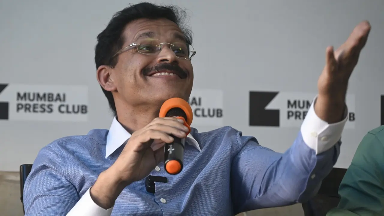 Bollywood actors back Mundhe's food safety drive, FDA chief says 'grateful'