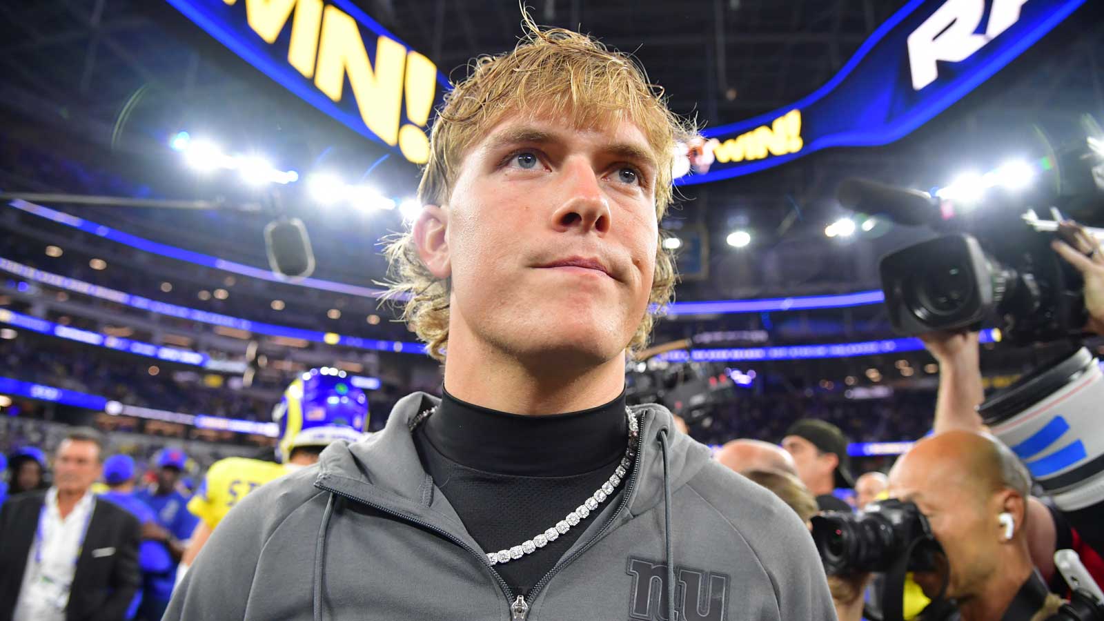 NFL rumors: ESPN insiders suggest Giants make trade calls to Steelers ...