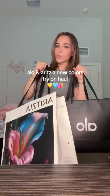 Fashion haul featuring new Alo and Aritzia colors