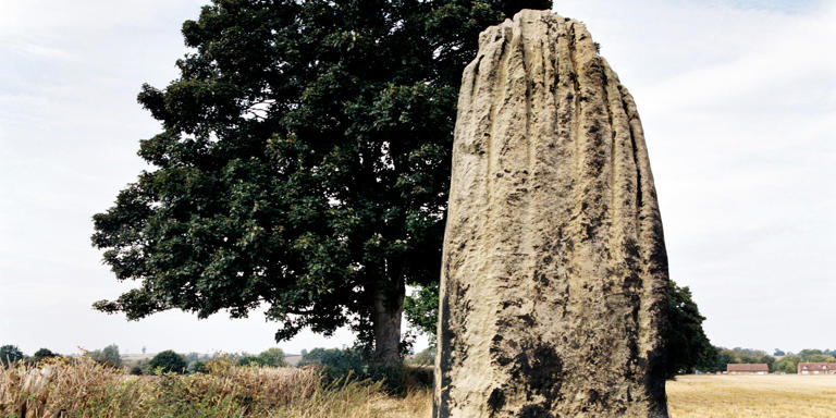The mysterious Devil’s Arrows stones appeared in England 4,000 years ...