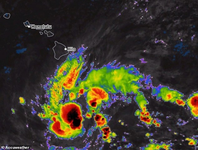 Trump unlocks pre-landfall funds and resources for Hawaii as Hurricane ...