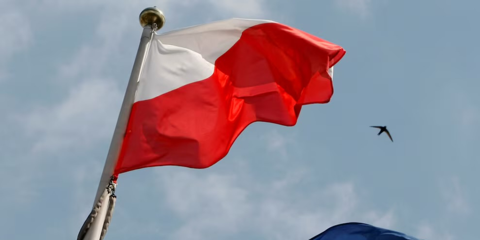 Poland temporarily closes two border crossings with Ukraine amid ...