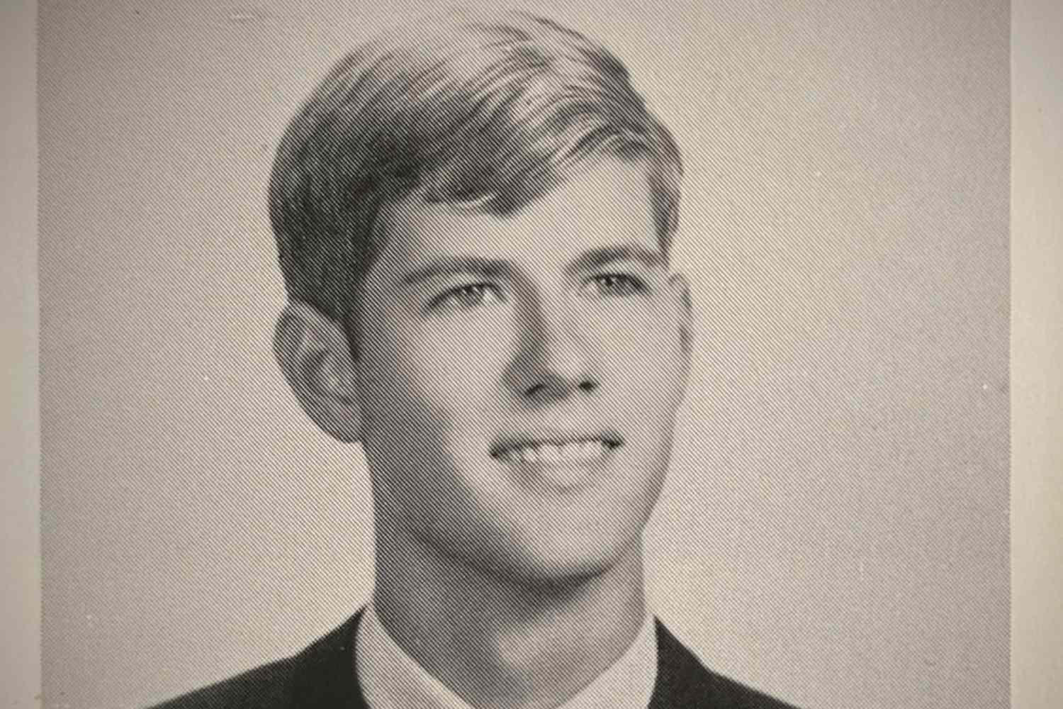 The Tylenol killer terrorized America with poisoned pills in 1982. He ...