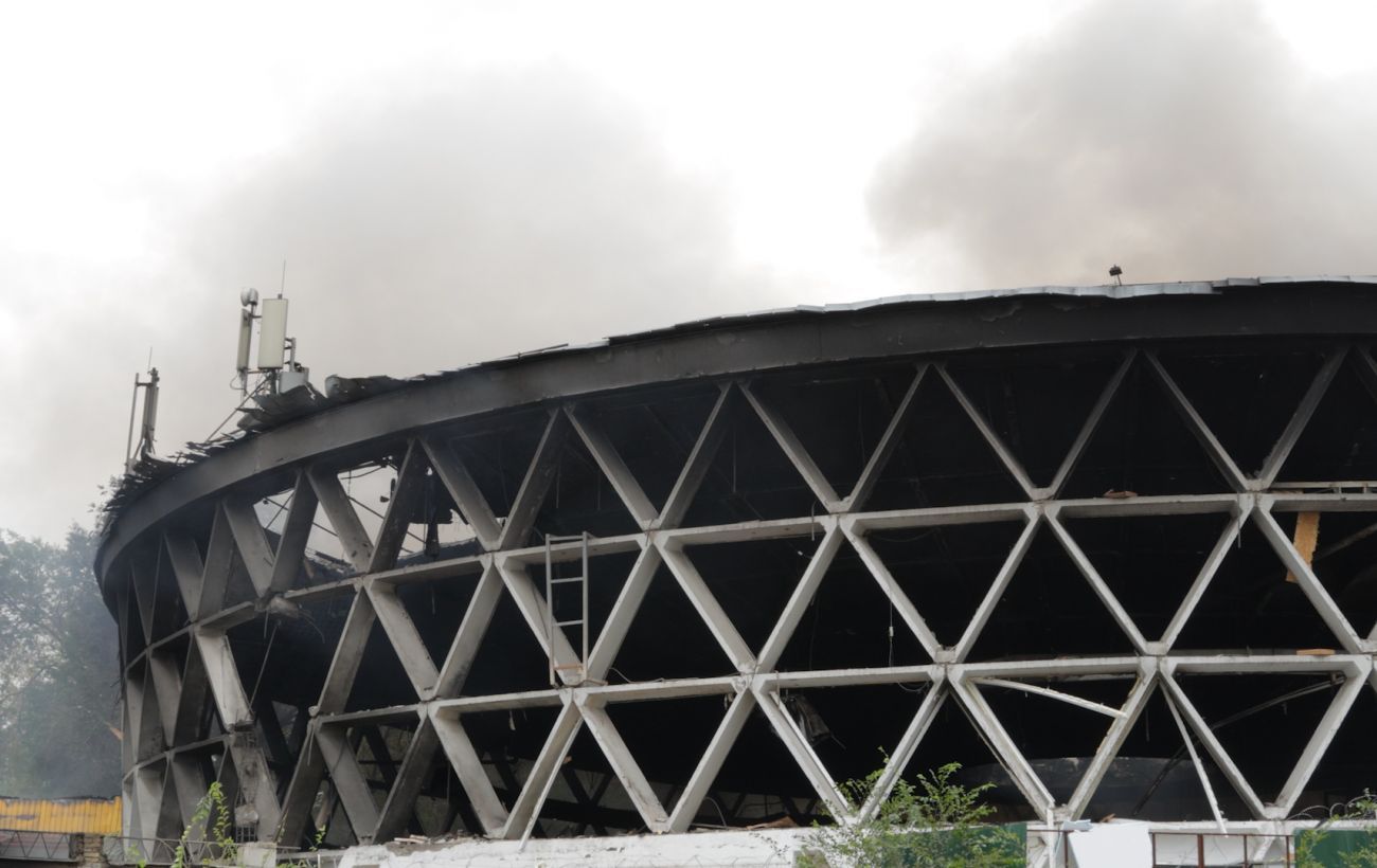 Kyiv's iconic market catches fire after Russian drone attack — here's ...