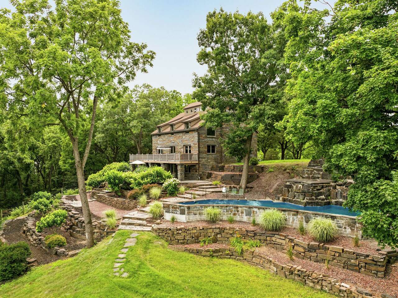 House of the week: Hand-hewn beams and Hudson River views