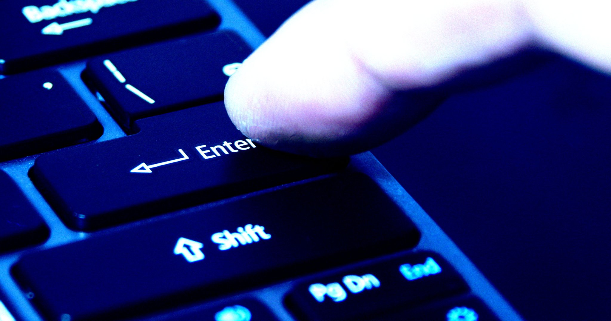 Software engineer says AI is causing chaos among coders who now just ...