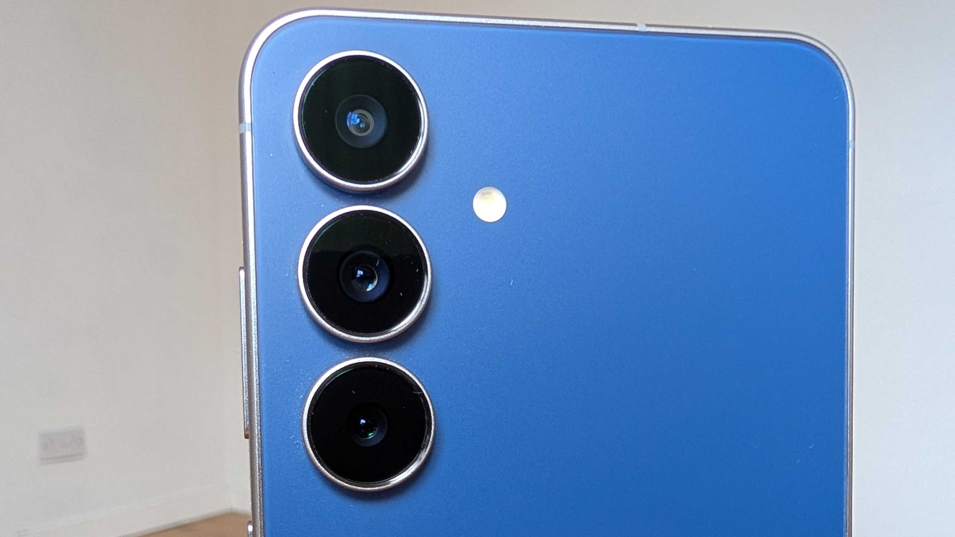 Samsung’s Galaxy S25 Android 17 update delayed – but still close