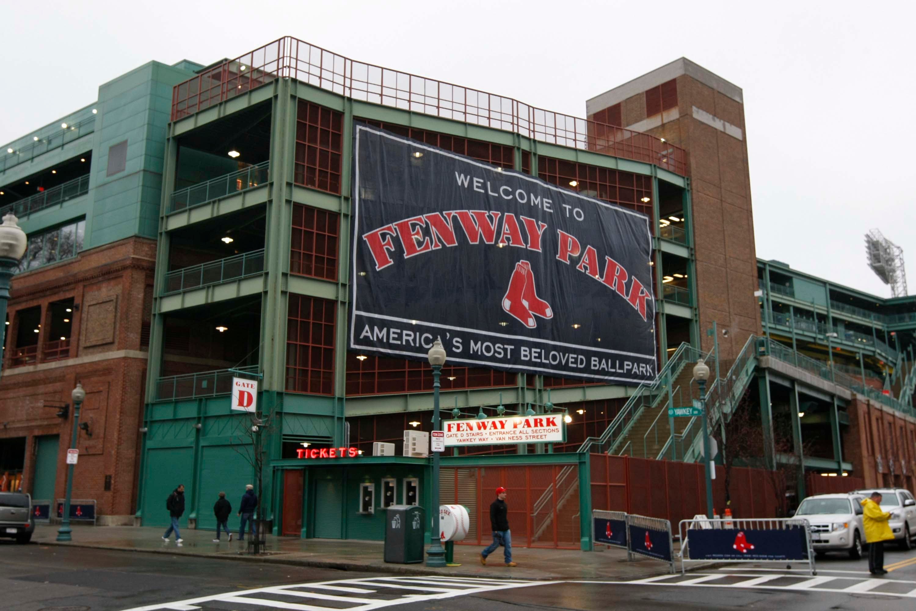 Weather makes changes to Red Sox' final regular season series