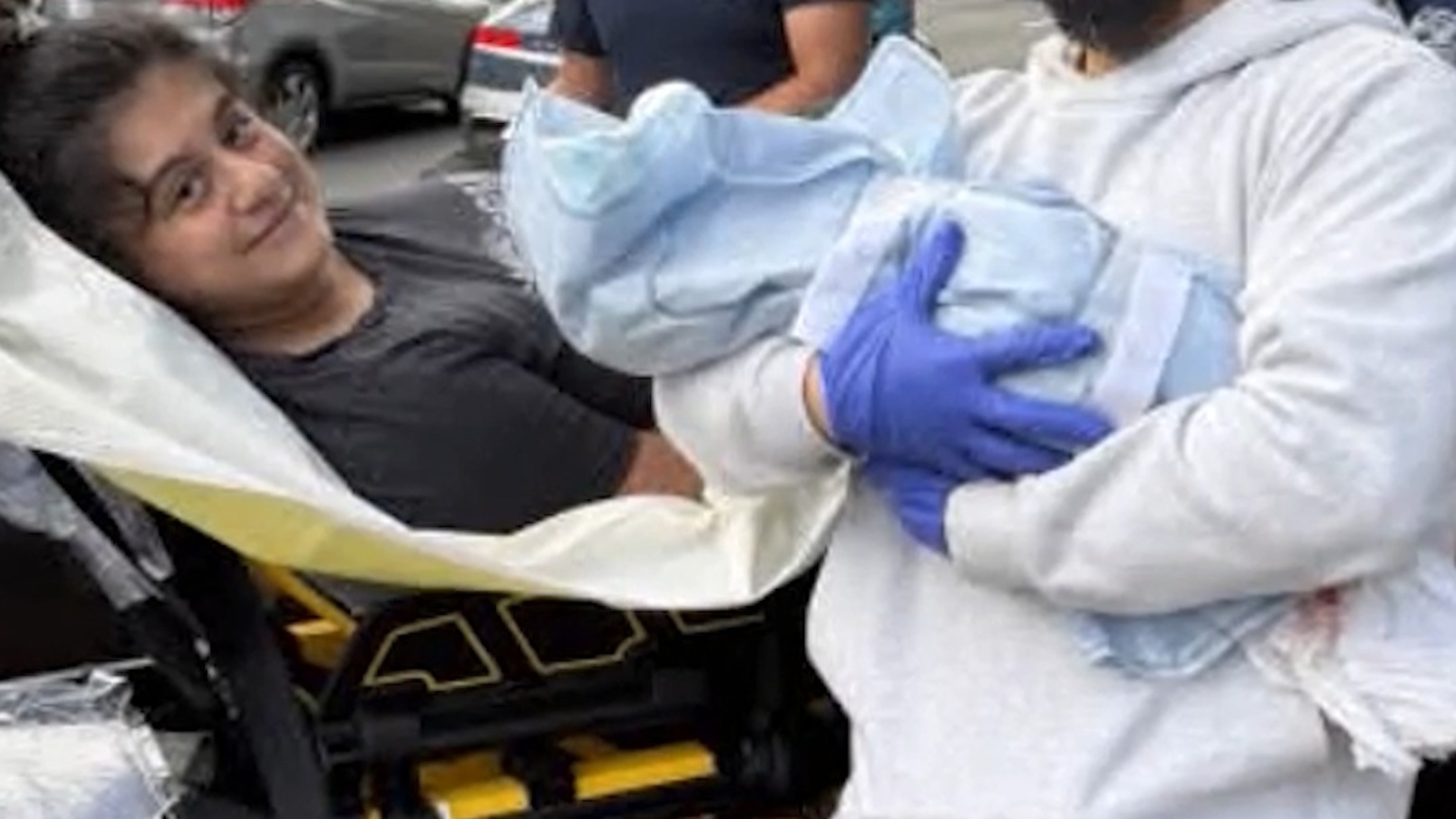 New mom reunites with doula who helped deliver baby on side of road