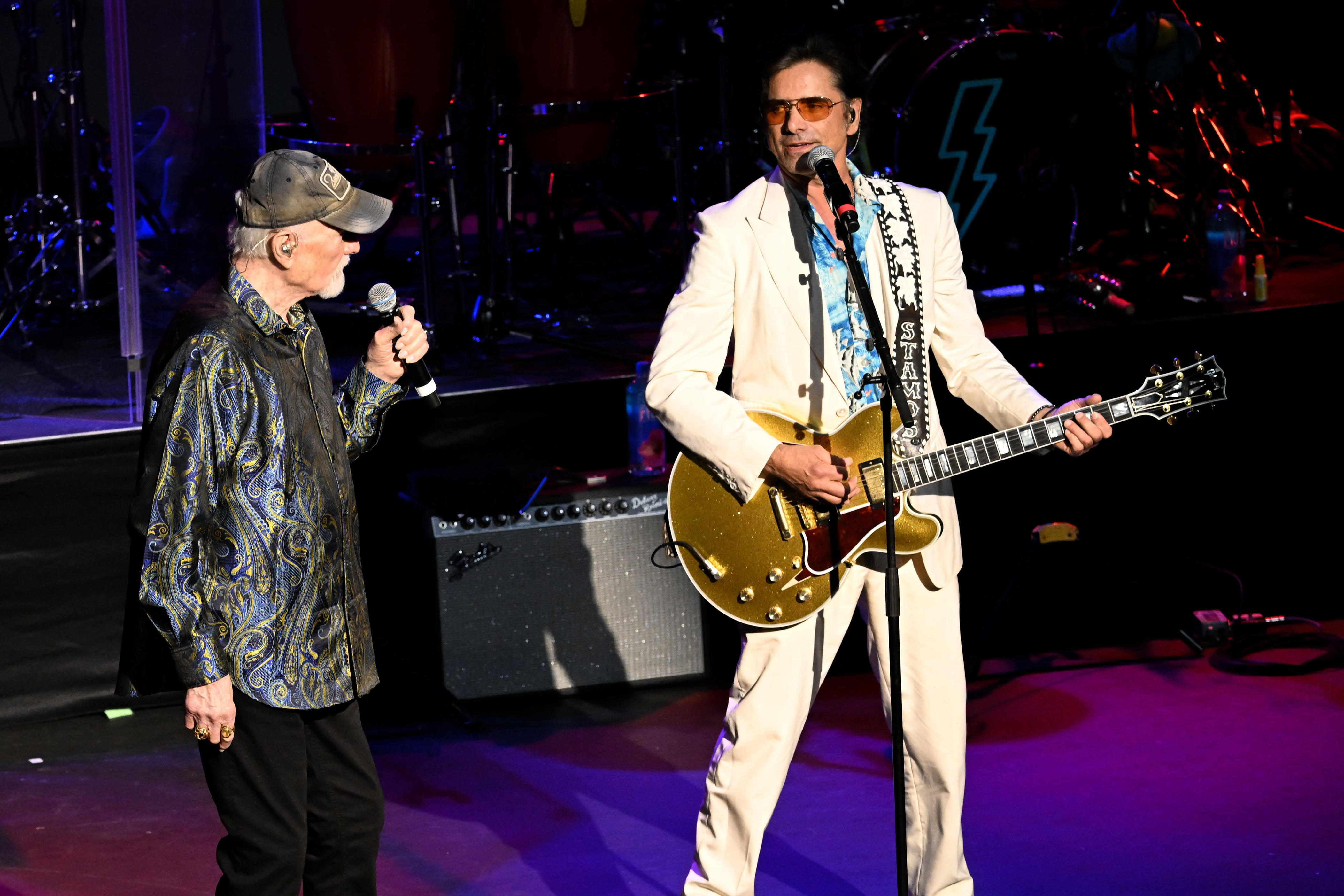 John Stamos to replace Beach Boys amid Mike Love's serious health challenges