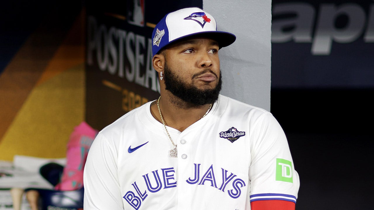 Blue Jays' Vladimir Guerrero Jr. says his $500M contract was for past ...