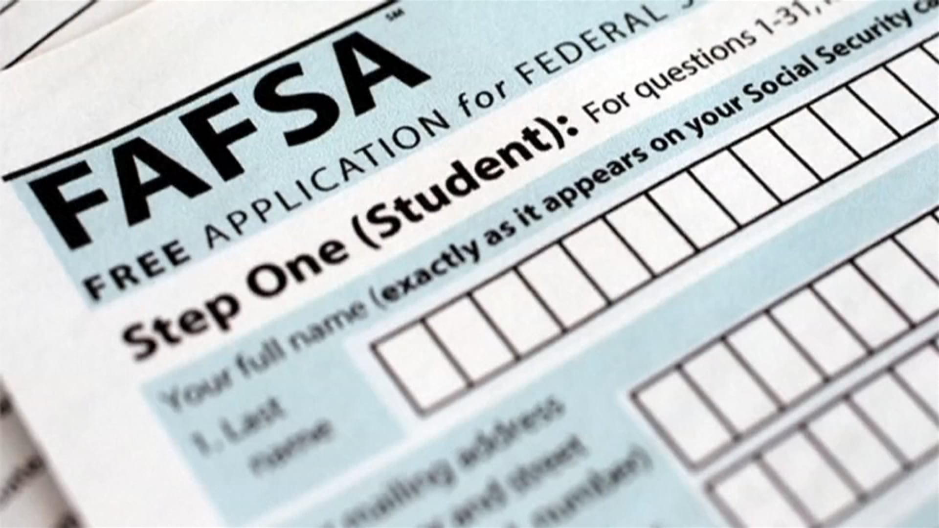 2027-28 FAFSA launches early with streamlined form