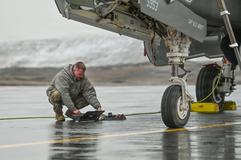US plans 2 new bases, major upgrades in Greenland