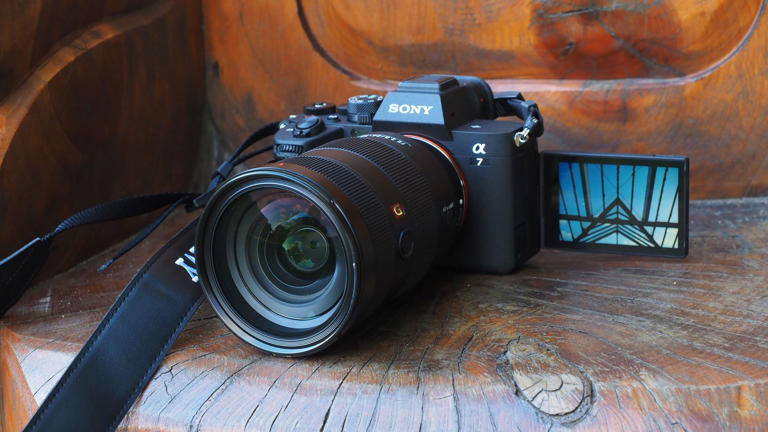 Man hacks Sony A7 IV adding new feature – 'I found a path traversal bug'