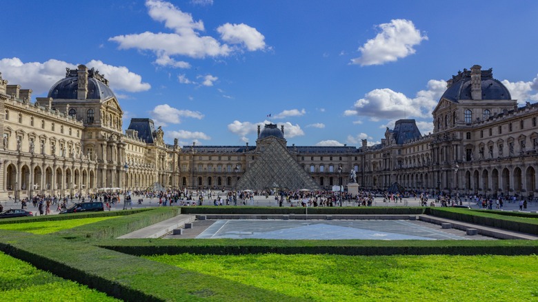 The Louvre: How to make the most out of your visit