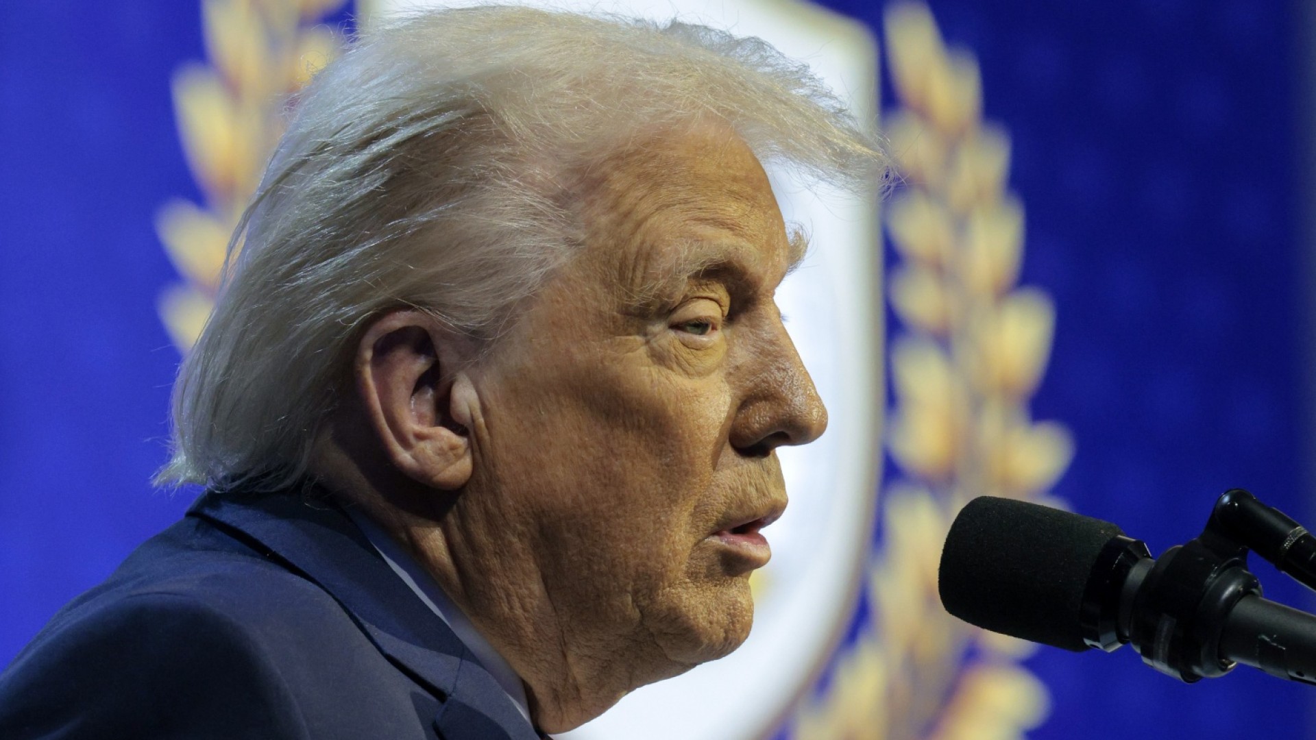 Major warning signs for the GOP ahead of the midterms