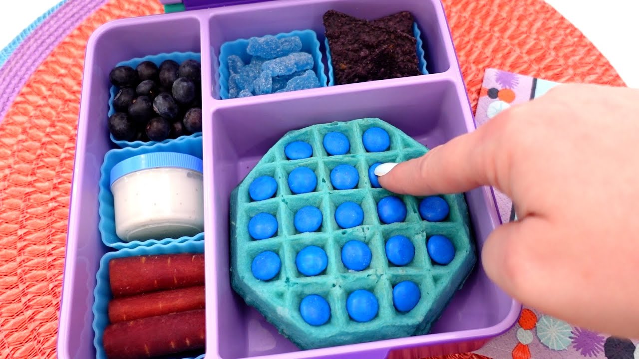 Eating only one color of food for lunch 🌈 color lunches! 🌈