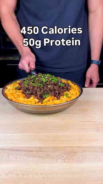 Crispy beef gochujang noodles