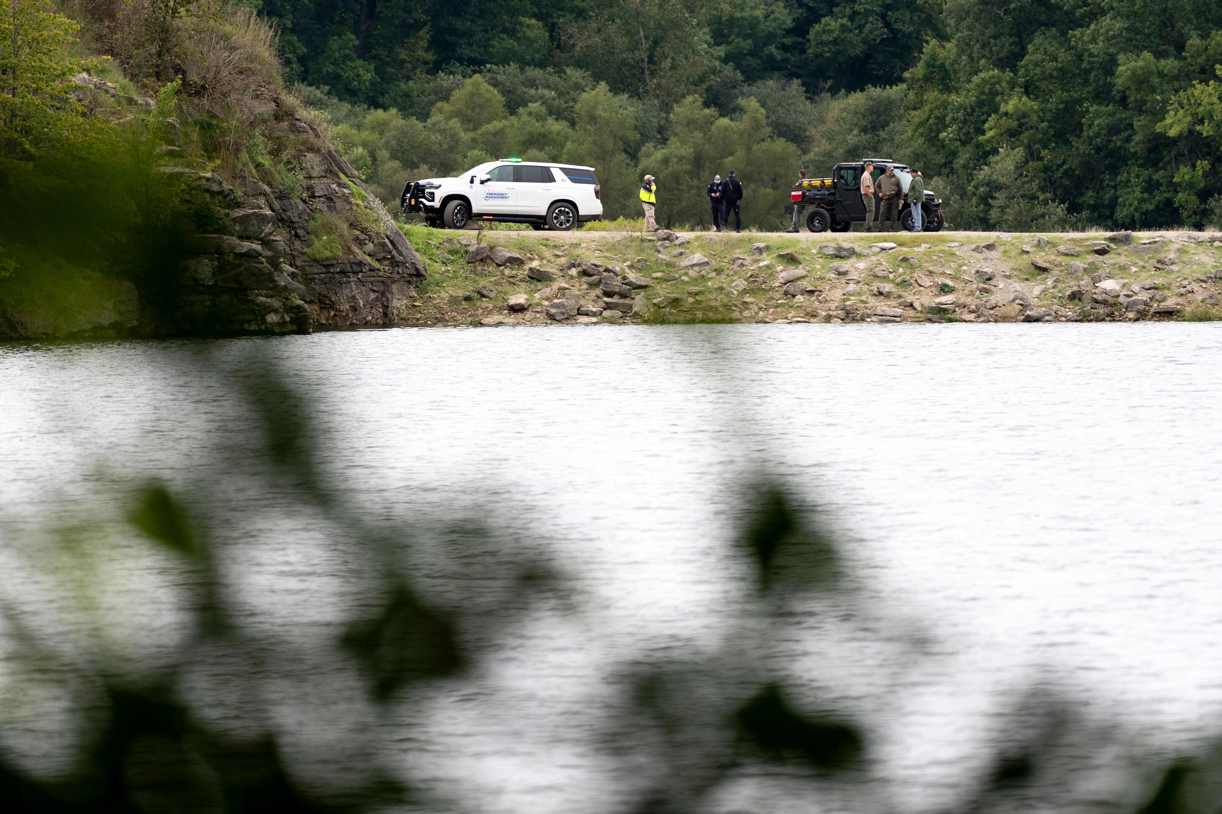 Fifth-grader and teacher drown during Iowa field trip