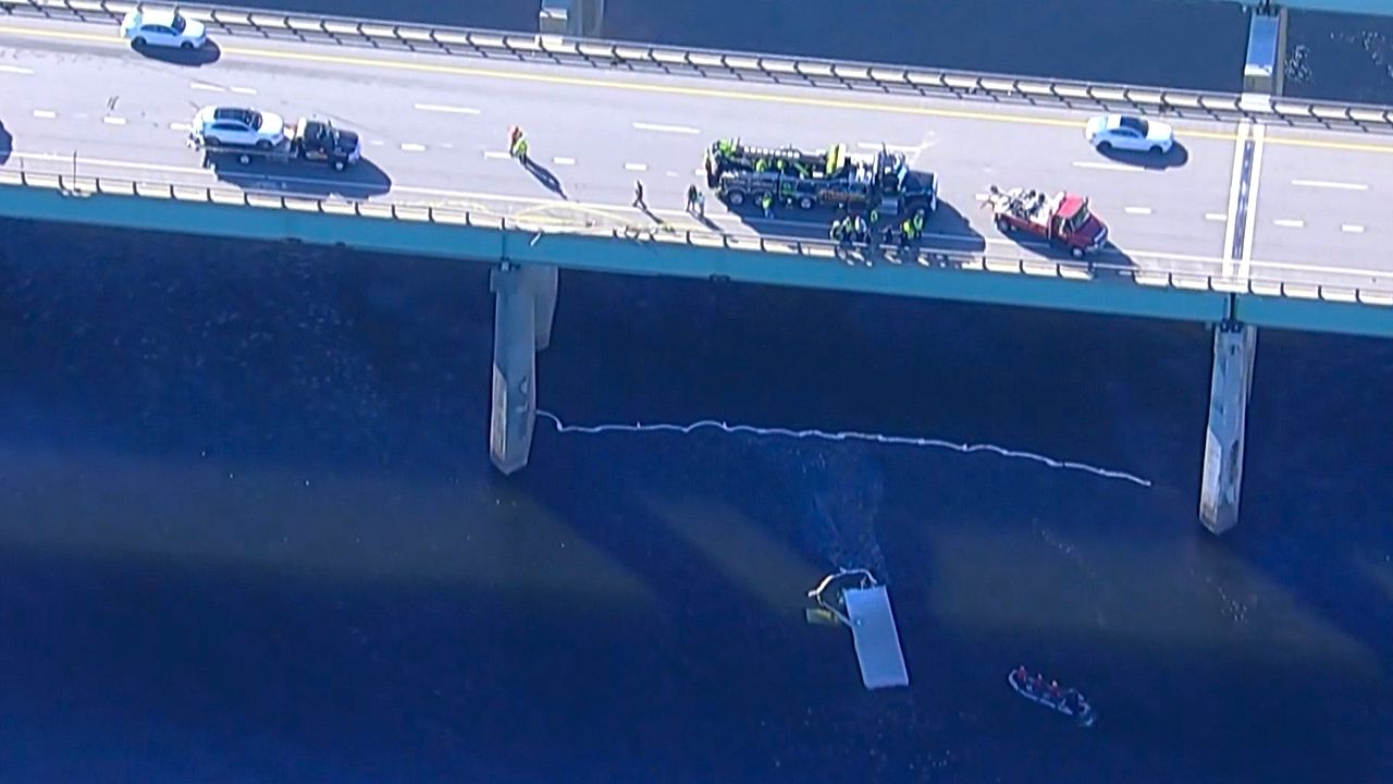 Driver survives after box truck plunges into river in New Hampshire