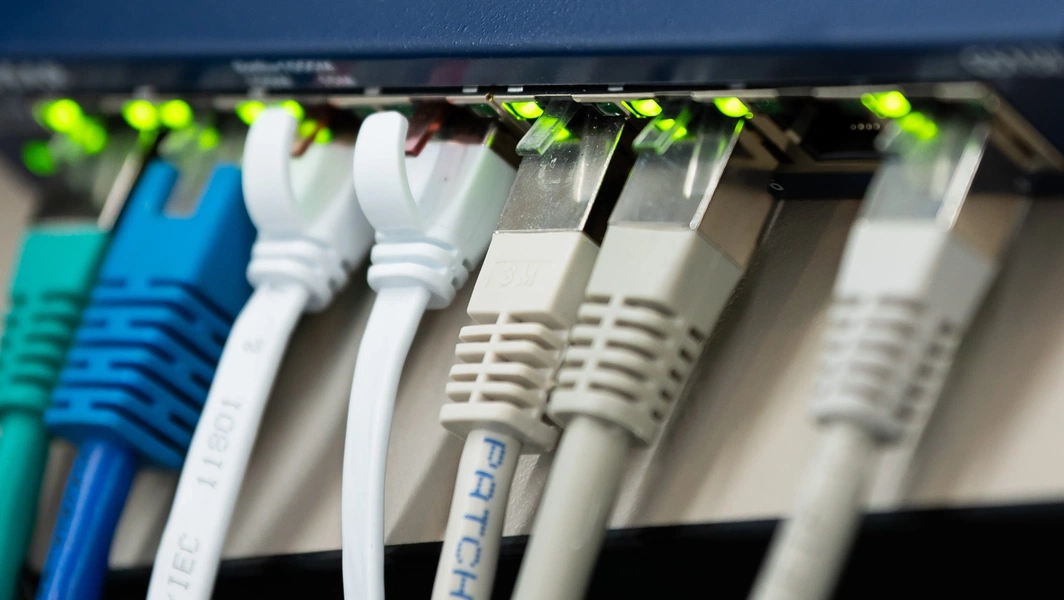 Troubleshooting slow gigabit internet connections