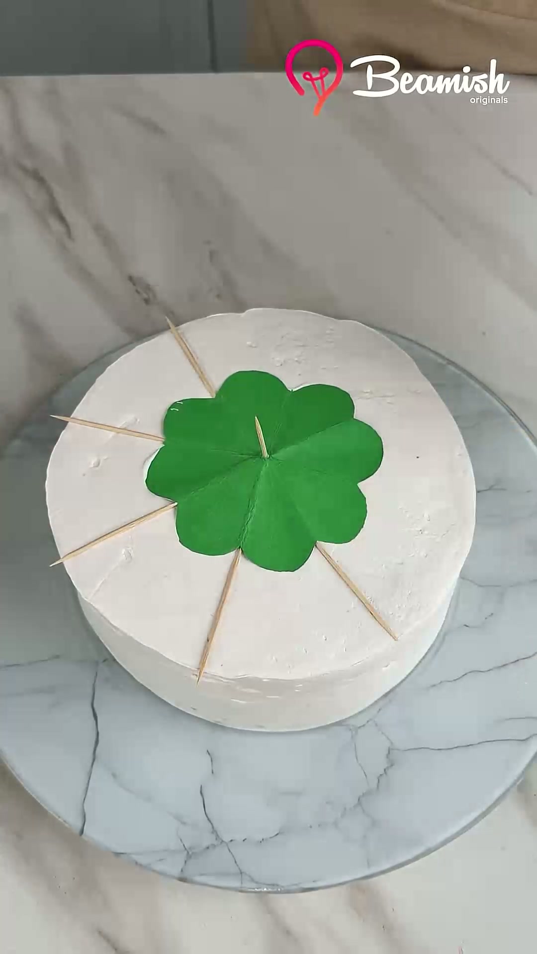 Creative cake design #cute #cakedecorating #idea