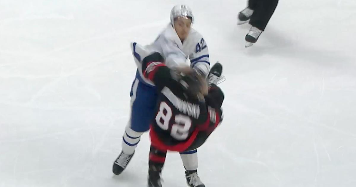 Leafs’ Landon Sim lands one-punch takedown in preseason fight!