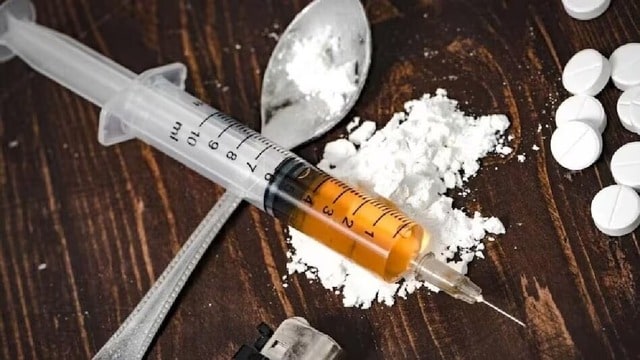 BBA छात्रों से कॉलेजों में ड्रग सप्लाई; देहरादून में दिल्ली के सिद्धू ...