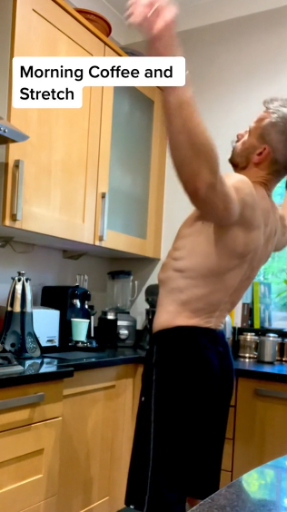 Healthy morning strategies for an active midlife routine