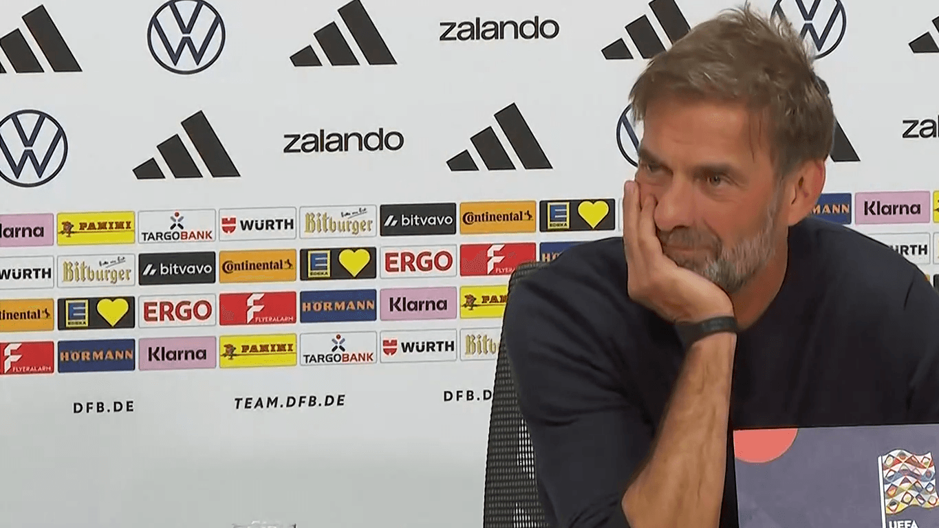 Klopp nimmt Nationalspieler auf die Schippe