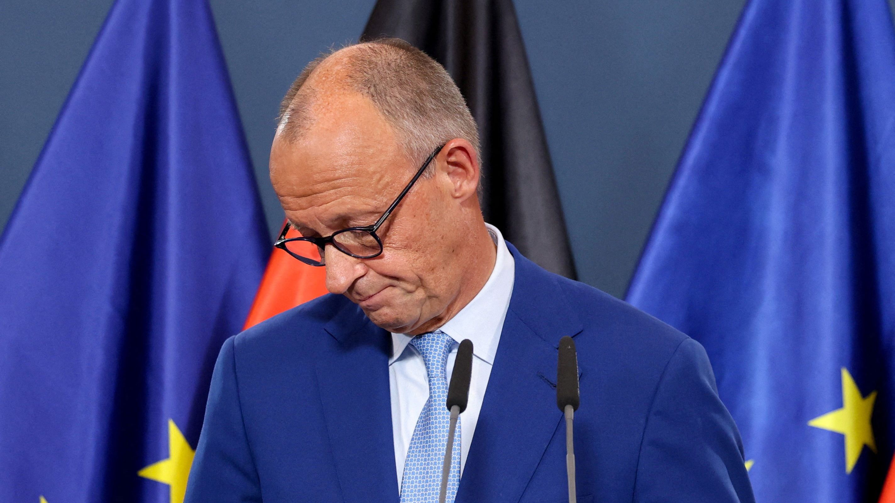 Merz brachte den AfD-Erfolg in Sachsen-Anhalt mit Bot-Netzwerken in ...