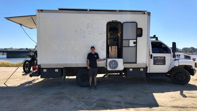 Box-truck owner tests off-grid AC in 100-degree desert with 1,950W solar