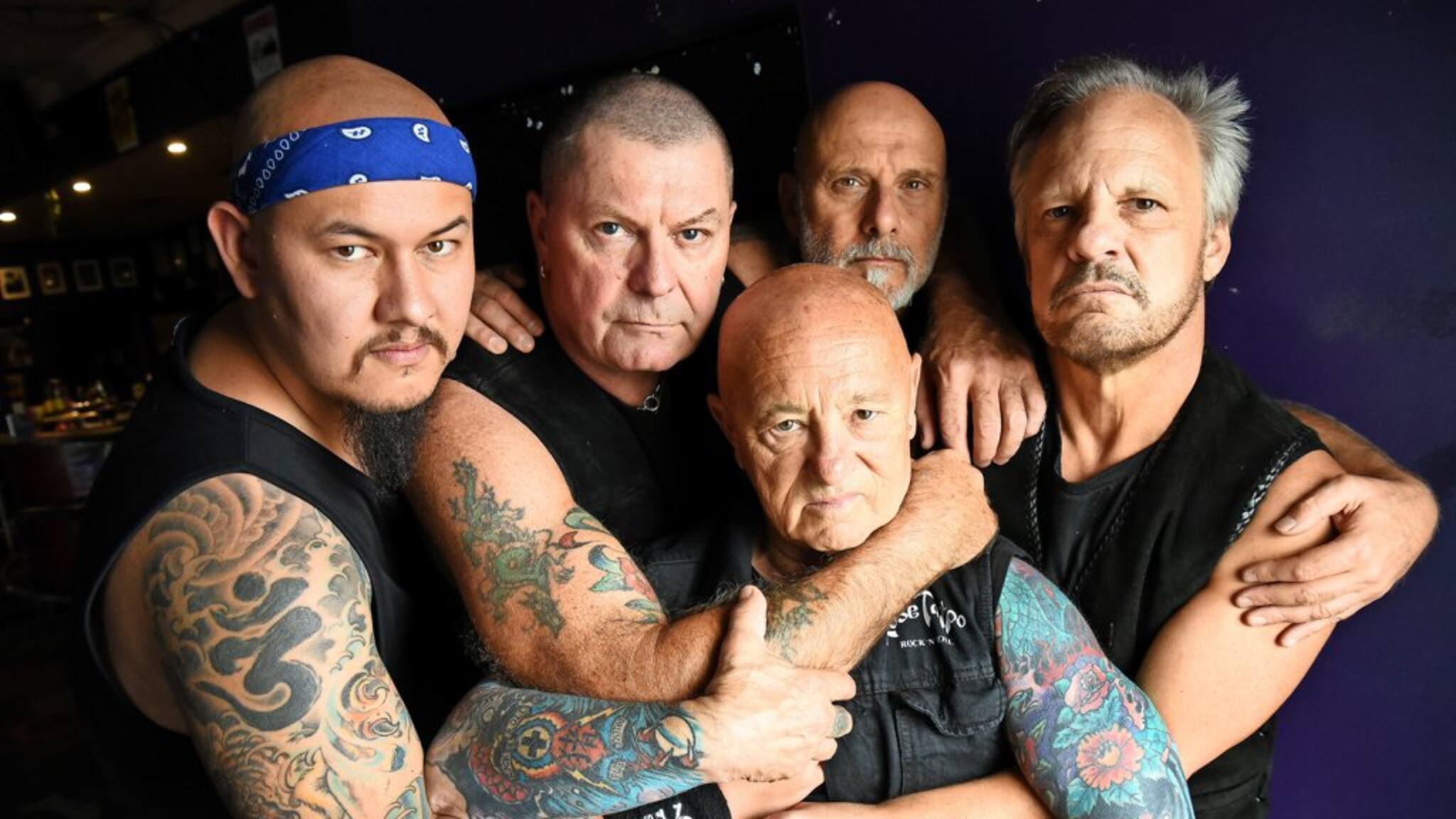 Angry Anderson ist tot: Sänger der Rockband Rose Tattoo mit 79 Jahren ...