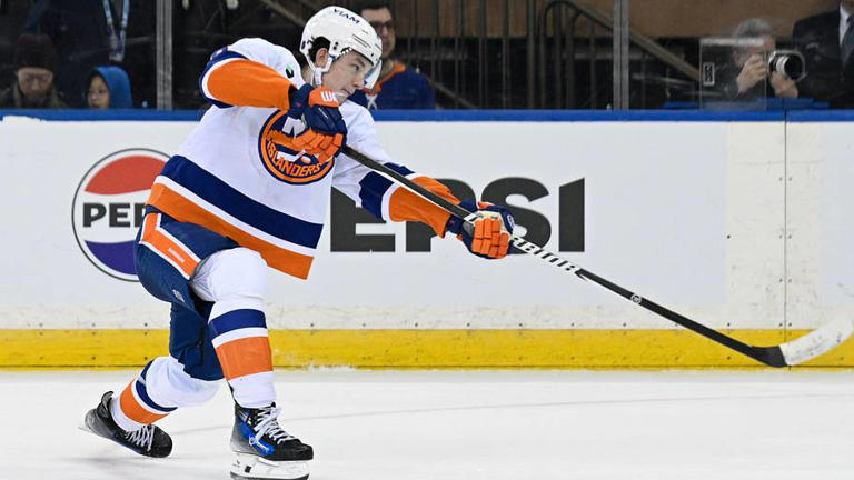 Matthew Schaefer picks up right where he left off in new role for NY ...