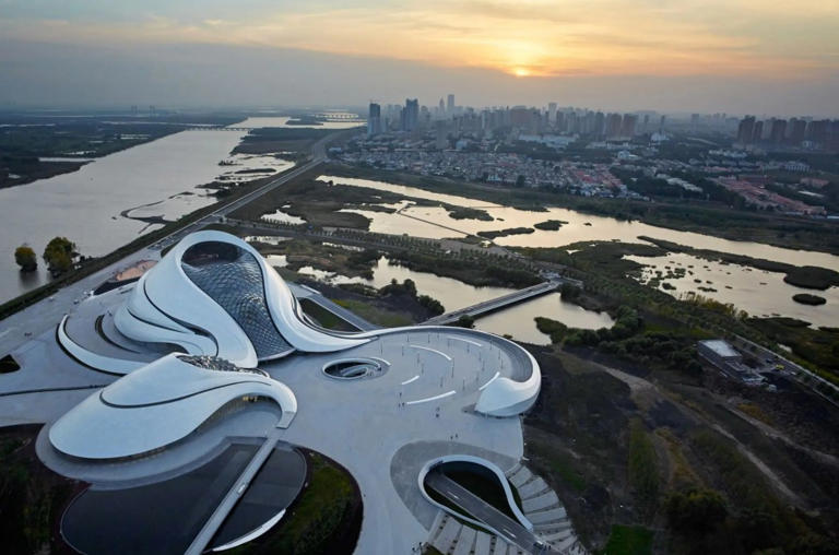 How Chinese architect Ma Yansong melds nature with a futuristic feel