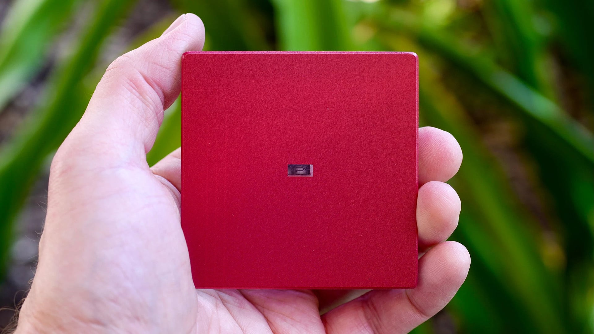New Qualcomm sound chip turns gadgets into AI devices that don't need a ...
