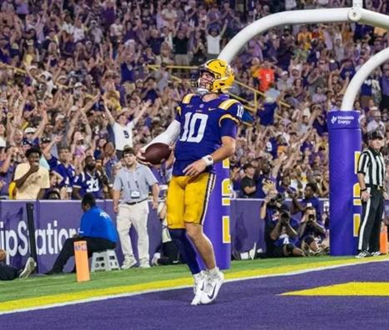 LSU, Texas A&M quarterbacks look to bounce back in Tiger Stadium
