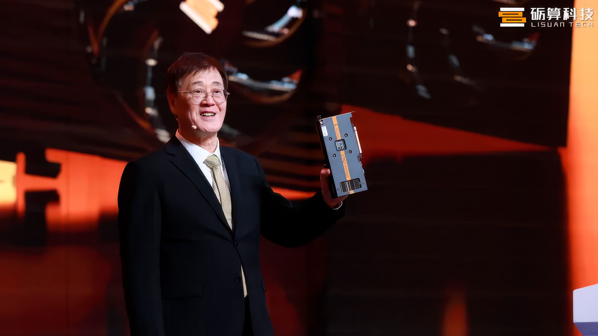 China’s ultimate gaming GPU hits a performance wall — LX 7G100 barely ...
