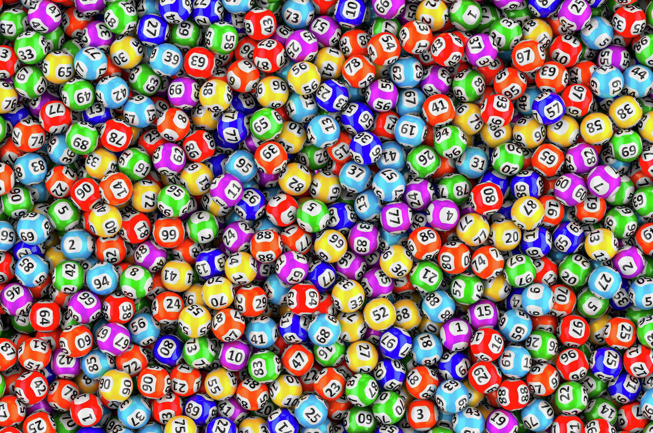 Michigan lottery ticket bought in Bad Axe wins woman $309,125