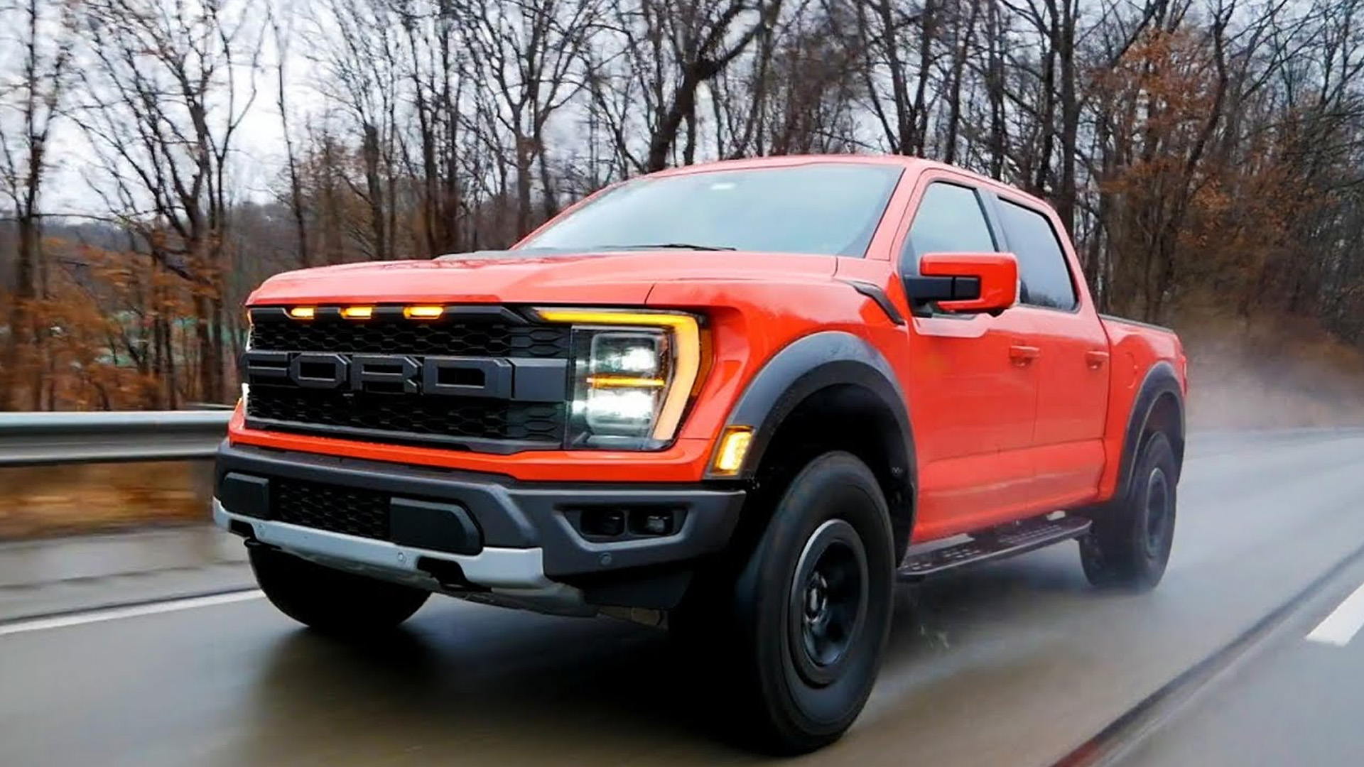 Ford F-150 Raptor hits 60 mph in 5.2 seconds