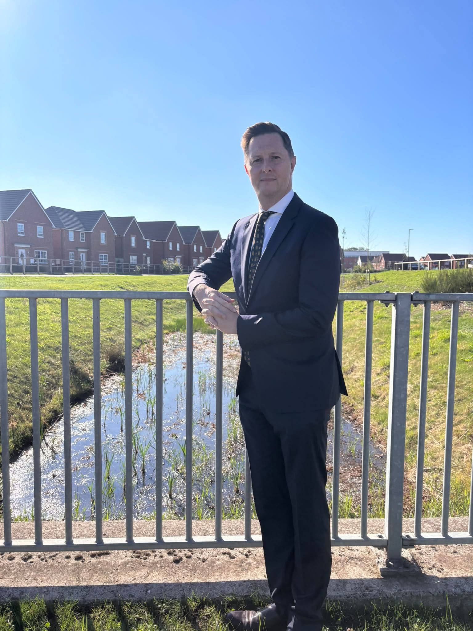 MP calls for action over dust and flies plaguing Doncaster village