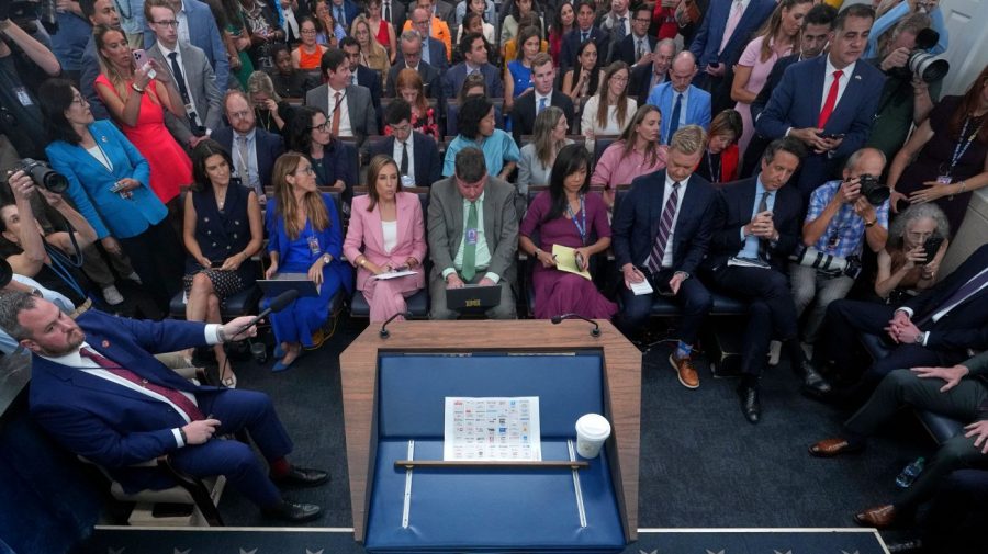 Media trust increase driven by Republicans: Gallup