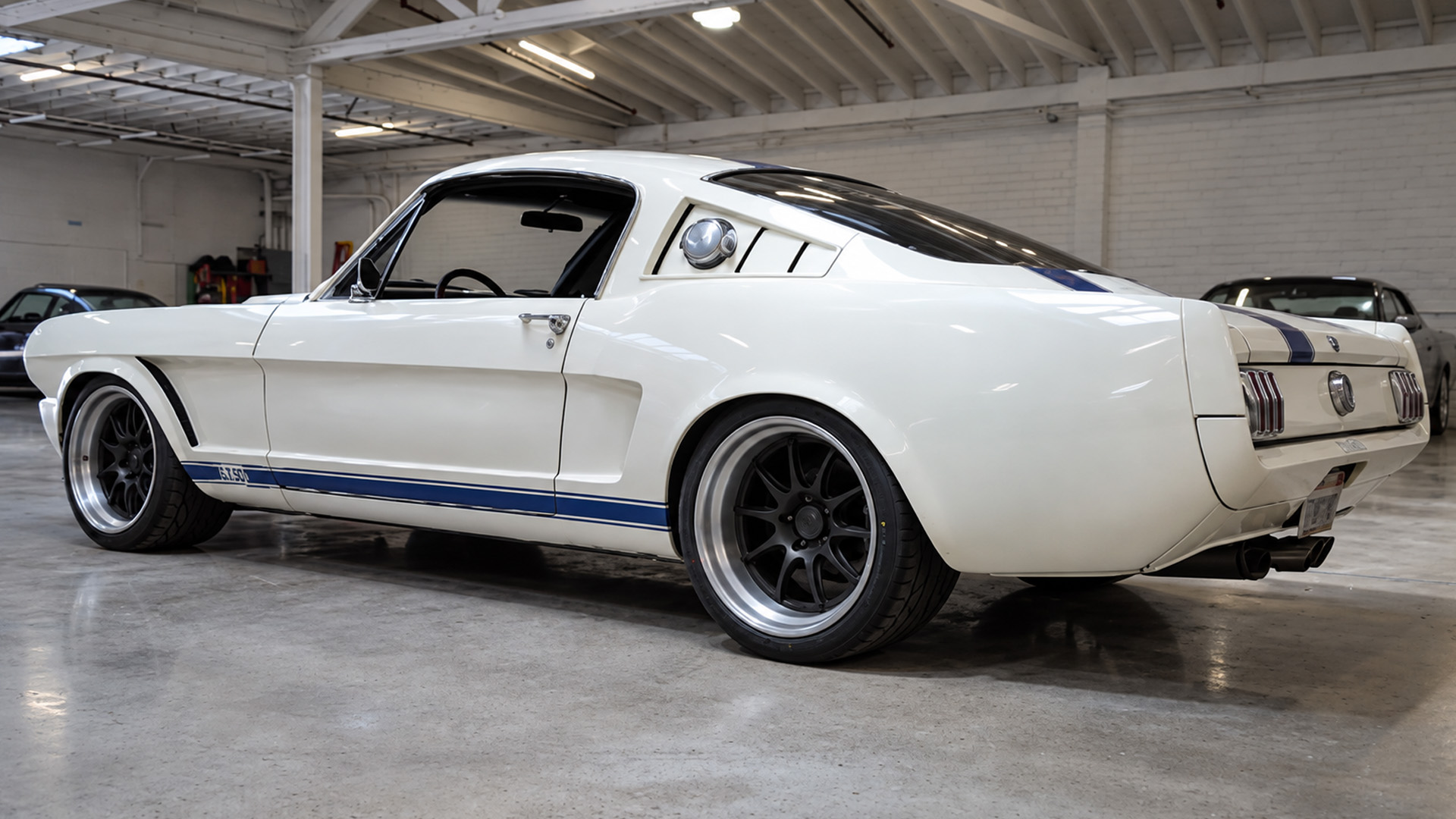 Pro touring Mustang combines classic style with modern muscle