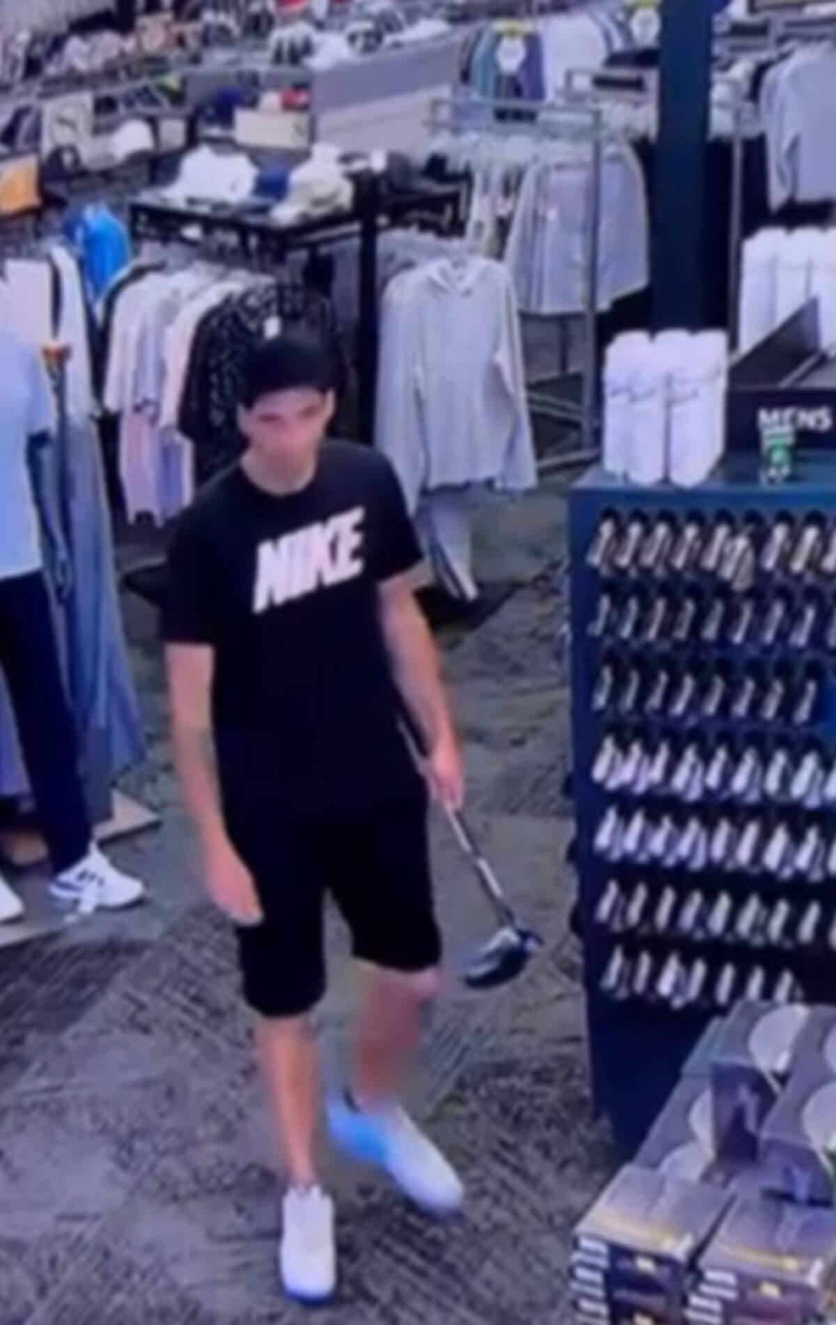Police warn golf stores after high-priced driver thefts across Tacoma ...