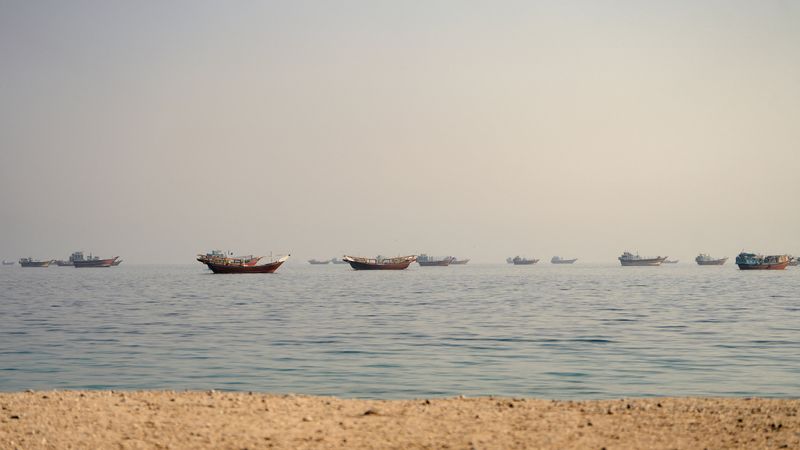 US and Iran discuss phased deal to reopen Hormuz and end US blockade ...