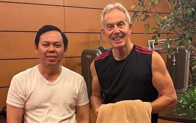 Five tips to get arms like Tony Blair in your 70s