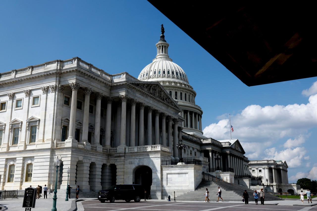 Senate Republicans defeat latest push to end Iran war