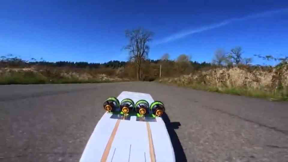 Jet car aerodynamics test with EDF powered high speed run