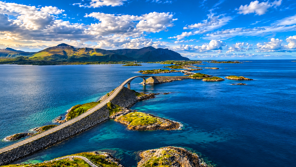 Bridges connect small islands along Norway’s coast