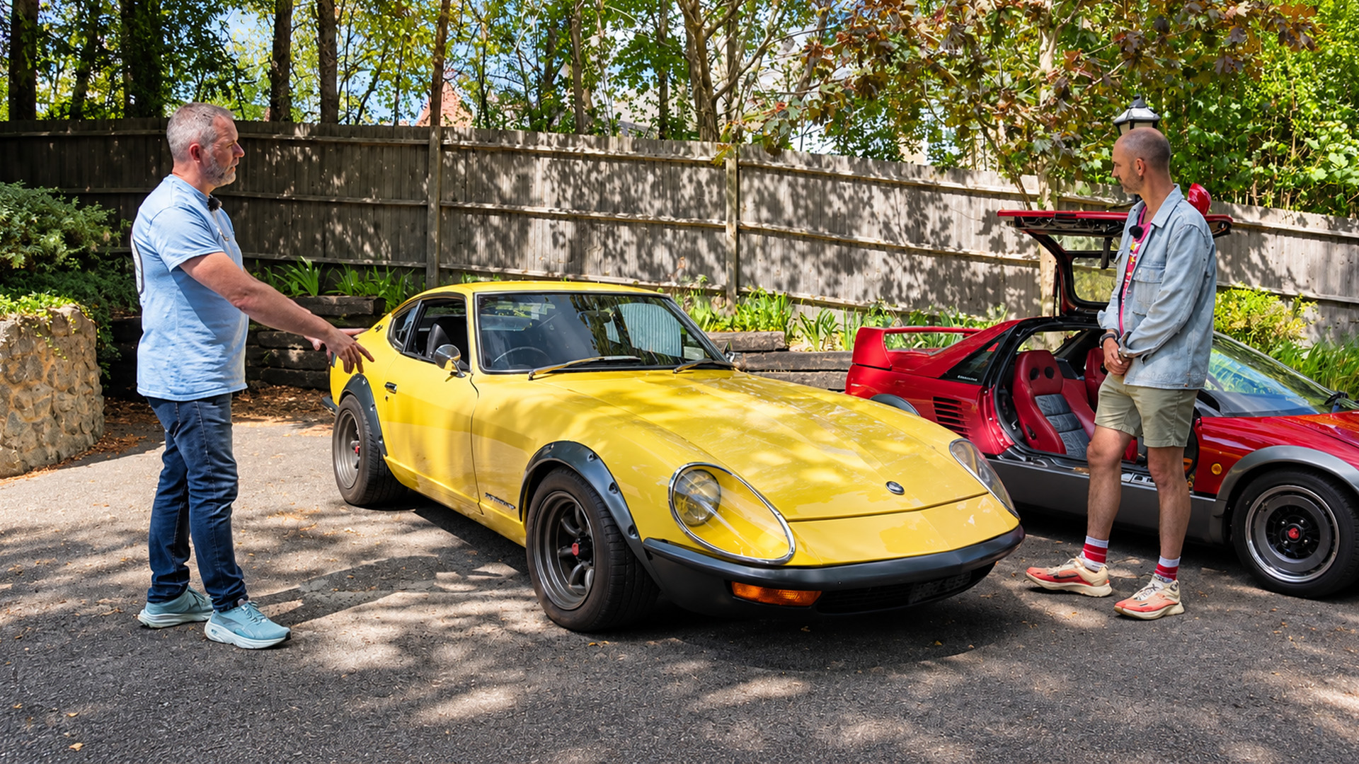 Classic Datsun 240Z gets modifications that highlight its body shape